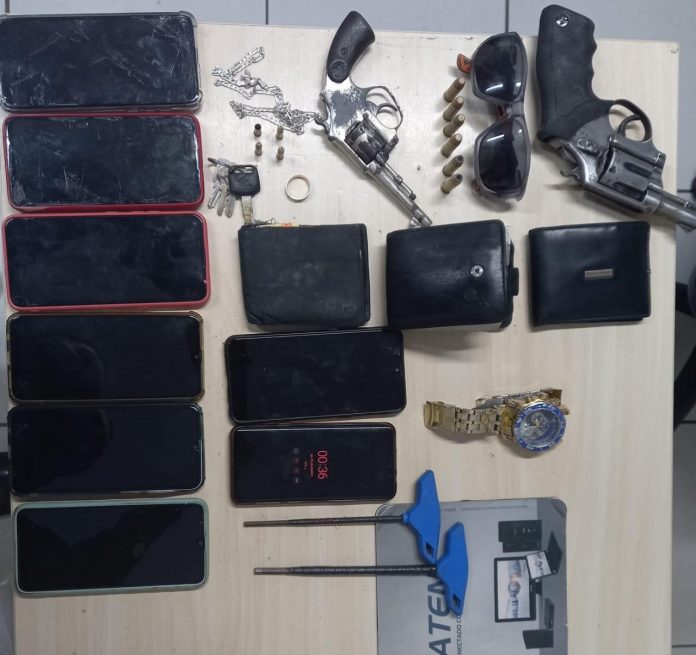 Suspeito de assaltos morre após perseguição e confronto com a PM na Zona Leste de Natal