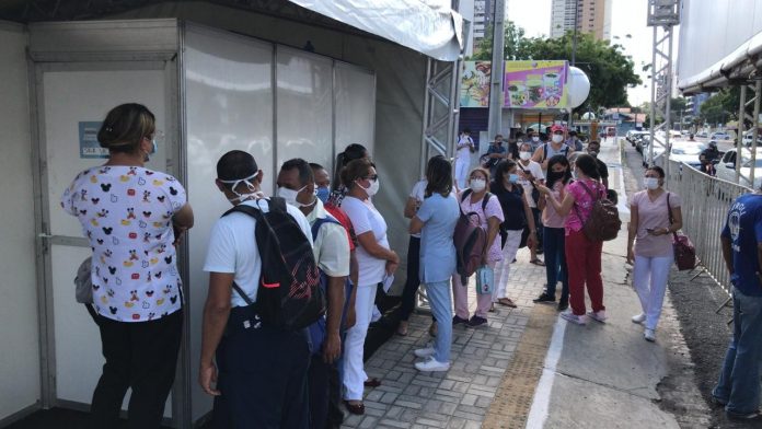 Com chegada de novas doses, Natal amplia lista de profissionais de saúde que podem receber vacina contra Covid-19