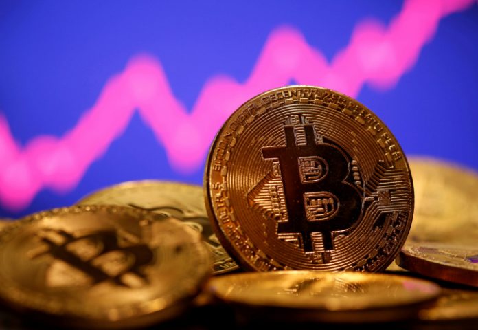 Investir em bitcoin é seguro? Confira dicas de especialistas e veja como fugir dos riscos