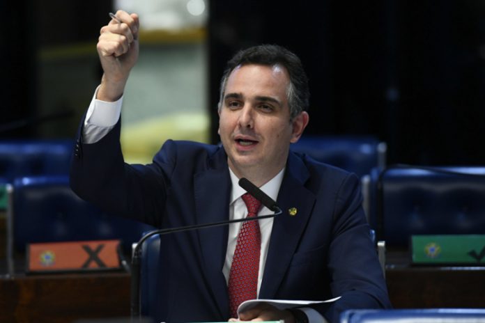 Rodrigo Pacheco é eleito presidente do Senado Federal