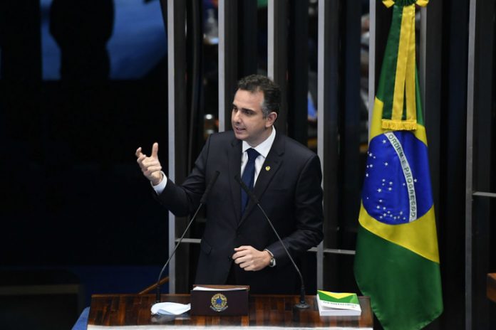 Quem é Rodrigo Pacheco, novo presidente do Senado