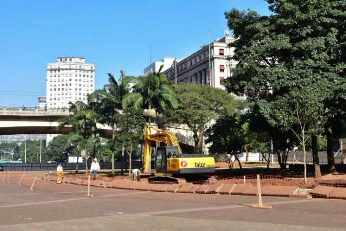 Reforma do Vale do Anhangabaú sofre novo atraso e fica para o dia 1º de abril