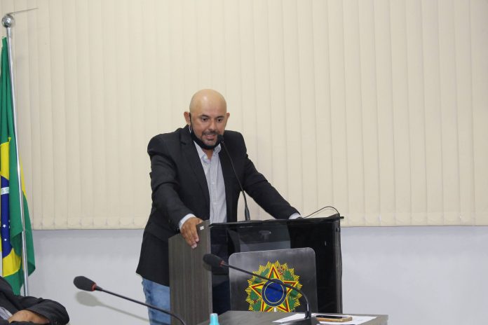 Marcio da Santana apresenta proposta para emendas impositivas no legislativo felipense