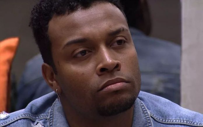 ‘Negão de verdade respeita a dor da família alheia’, diz mulher de Arlindo Cruz para Nego Di