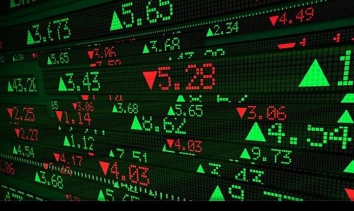 Ibovespa cai com discussões sobre auxílio emergencial e frustração no comércio