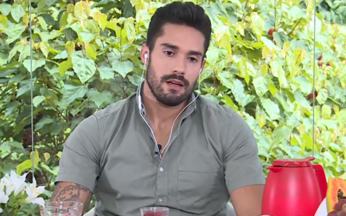 ‘Posso ser covarde, mas não tive culpa de merd* nenhuma’, diz Arcrebiano fora do ‘BBB 21’