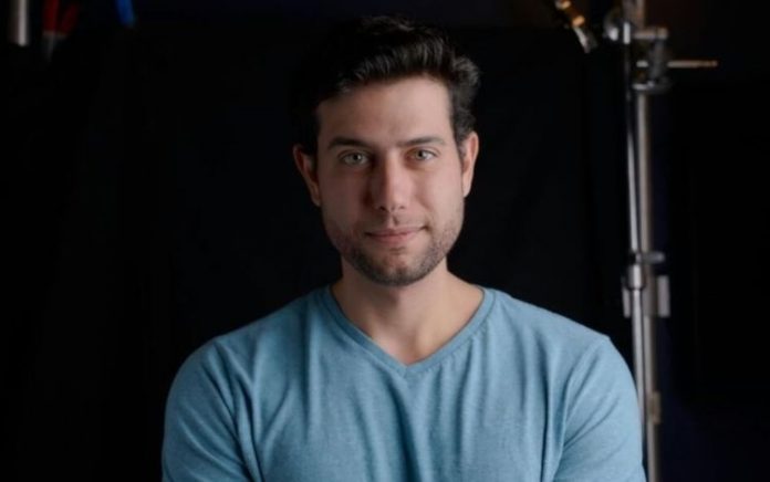 Prestes a viver Silvio Santos, ator Velson D’ Souza ganha espaço na Amazon Prime