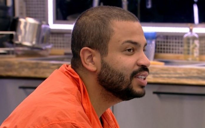 Mulher de Projota defende o cantor após ele ser criticado por não ajudar Lucas no ‘BBB 21’