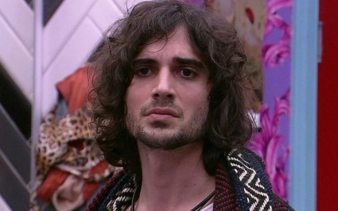 Zé Felipe fala sobre saúde de Fiuk no ‘BBB 21’: ‘Se levantar a mão para cima, Jesus puxa’