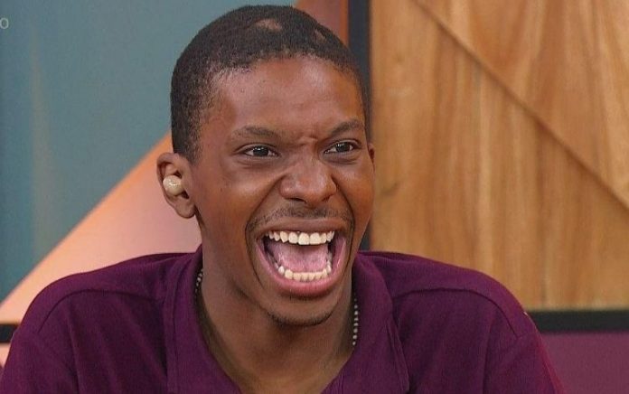 Lucas Penteado comenta saída de Karol Conká do ‘BBB 21’: ‘Desejo aprendizado’