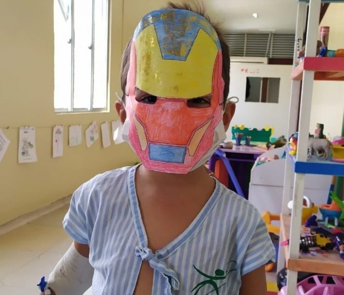 Crianças internadas são fantasiadas para o carnaval em hospital de João Pessoa