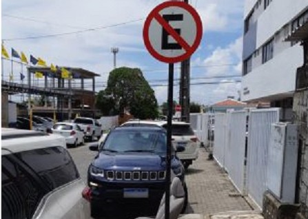 João Pessoa registra mais de 4 mil infrações de estacionamento irregular em menos de 2 meses