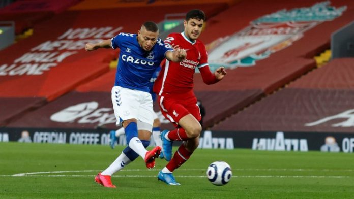 Everton vence Liverpool com gol de Richarlison e quebra tabu de 22 anos