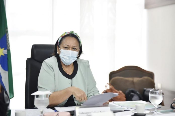 Governadora anuncia ‘toque de recolher’ entre 22h e 5h e suspensão das aulas presenciais no RN