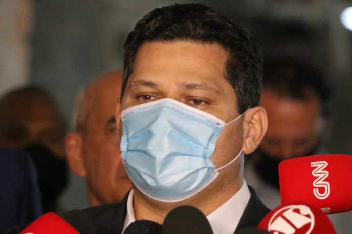 Alcolumbre é eleito presidente da CCJ do Senado