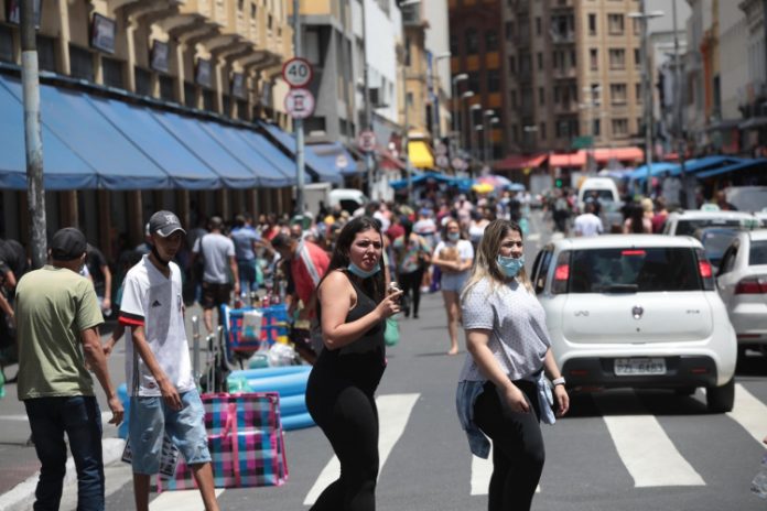 Capital paulista já tem 13 infectados por novas variantes do coronavírus