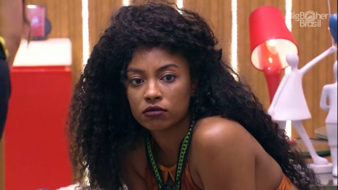 ‘BBB 21’: Assessoria de Lumena explica CRP cancelado da participante