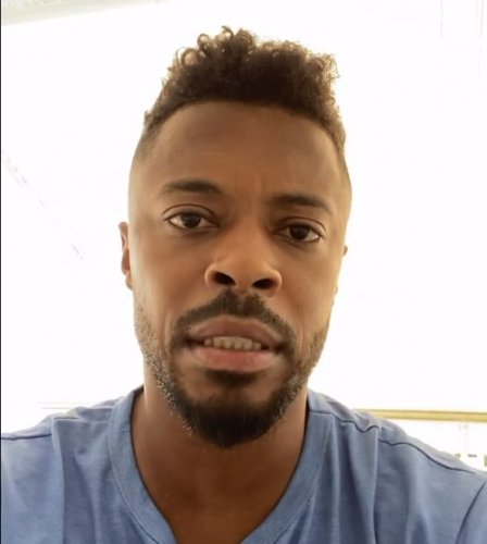 Michel Bastos, ex-seleção brasileira, relata caso de racismo em supermercado; assista