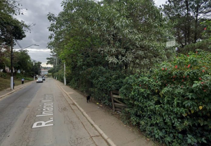 Meninos de 11 anos morrem afogados em lago na zona leste de São Paulo