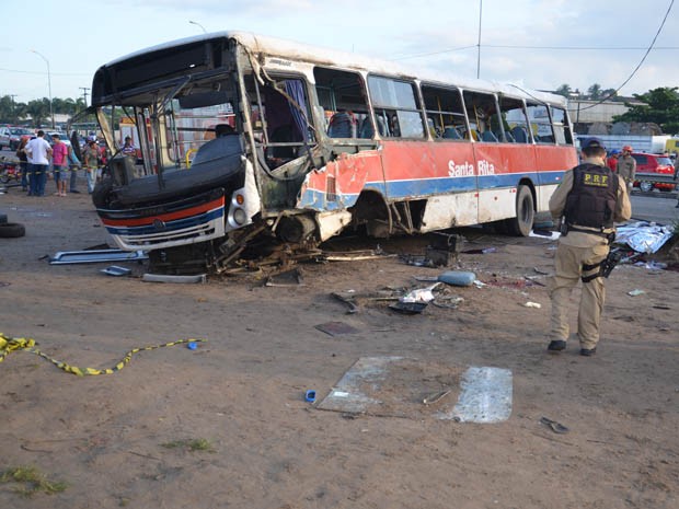 Empresa de ônibus é condenada a pagar indenização de R$ 70 mil após acidente, na PB