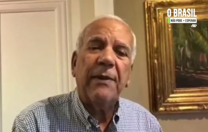 Oriovisto Guimarães critica falta de urgência do Congresso na aprovação de reformas