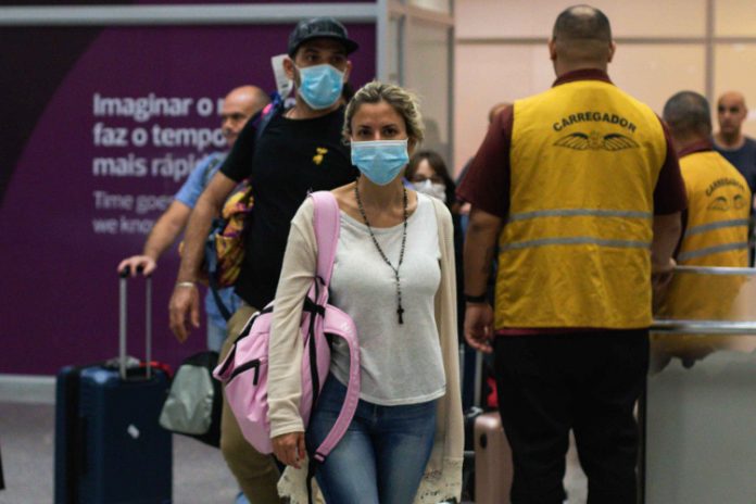 Aéreas dizem que novas regras para uso de máscaras não vão impactar retomada do setor