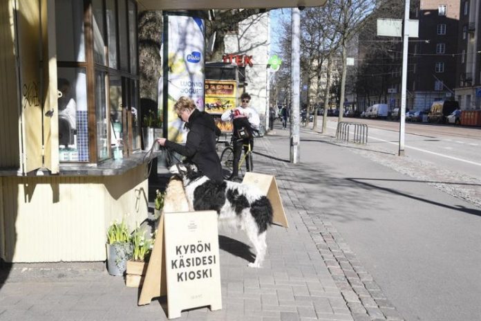 Suécia vira principal foco de Covid-19 na Europa e deve decretar lockdown