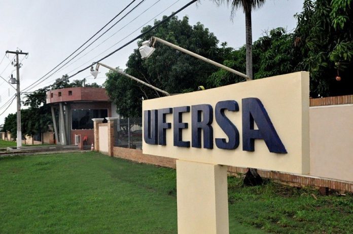 Ufersa abre seleção para contratação de 9 professores substitutos com salários de até R$ 6,2 mil