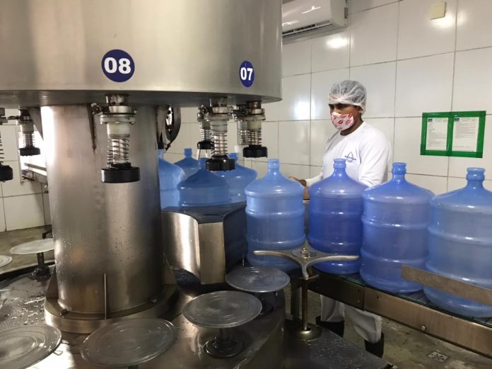 Água adicionada de sais tem aumento a partir desta segunda (1º) e garrafão pode ficar até R$ 2 mais caro no RN, diz associação