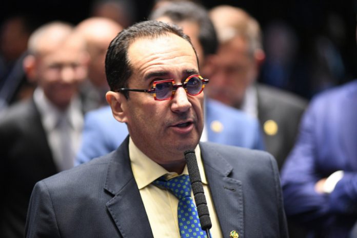 ‘Rabo preso é o único motivo que pode impedir o impeachment de Moraes’, diz Kajuru