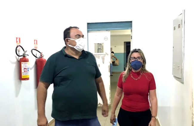 Prefeito Salomão visita hospital Dr. Eilson Gurgel do Amaral; unidade recebeu melhorias nesta quarta-feira , 03