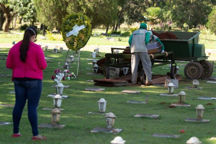 Estado de São Paulo registra 468 mortes diárias por Covid-19, maior número desde o início da pandemia