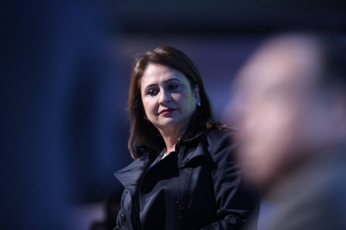 Kátia Abreu defende Exército nas ruas para conter aglomerações