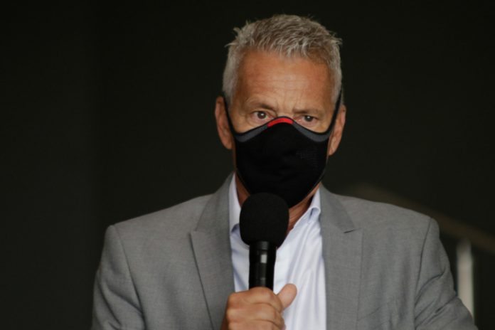 Governo estuda inclusão de fases mais duras no Plano SP, diz João Gabbardo