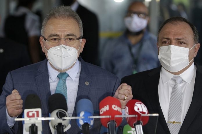 Novo ministro da Saúde defende distanciamento social, mas ele já combinou com o governo?