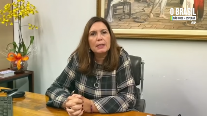 Bia Kicis defende reforma tributária e administrativa e fala sobre avanço dos textos na CCJ