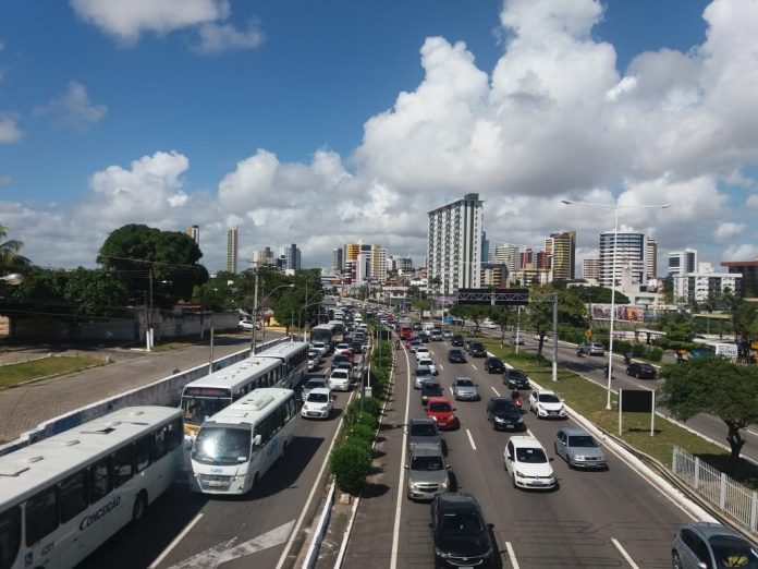 Detran: Prazos de validade da CNH, registro de veículos e autuações são prorrogados no RN por causa da pandemia