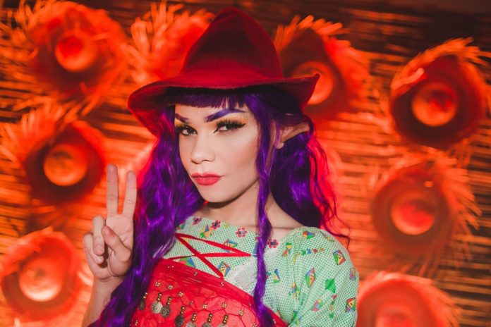 Veja a agenda de lives de artistas da Paraíba neste fim de semana, 5, 6 e 7 de março