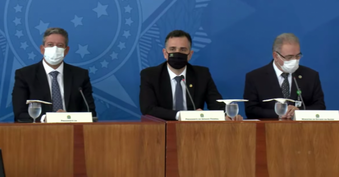 Lira, Pacheco e Queiroga detalham 1ª reunião do comitê: ‘É a materialização da harmonia entre os poderes’