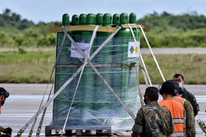 Cilindros de oxigênio começam a ser distribuídos para 50 municípios do RN; veja lista