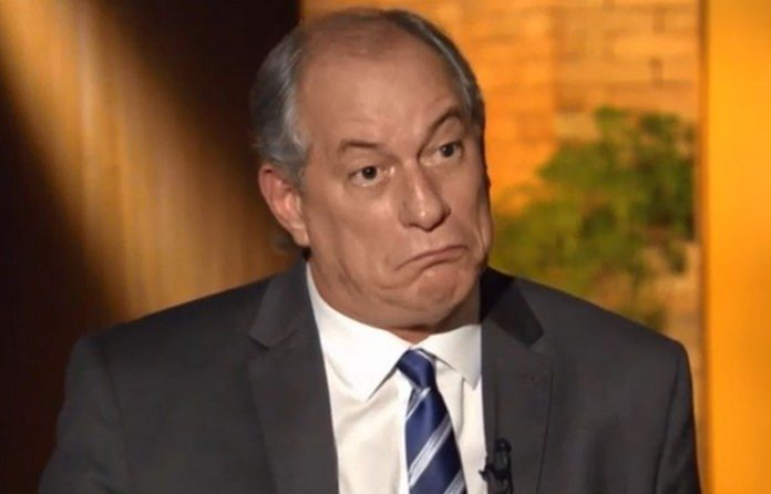 PF abre inquérito para investigar Ciro Gomes sob a suspeita de crime contra a honra de Bolsonaro
