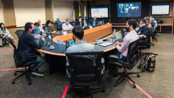 Rio de Janeiro deve anunciar novas medidas restritivas contra Covid-19 nesta segunda-feira