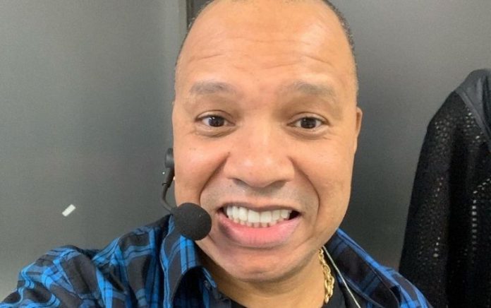 Após acusação de estupro, vocalista do Molejo diz que está namorando ‘uma mulher maravilhosa’