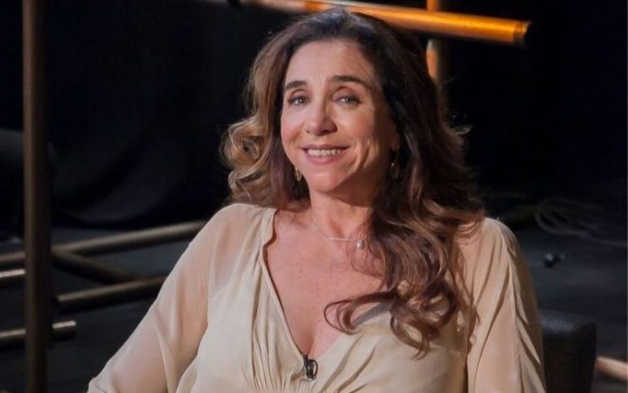 Marisa Orth relembra passagem pelo ‘BBB’: ‘A Globo insistiu, eu não queria fazer’