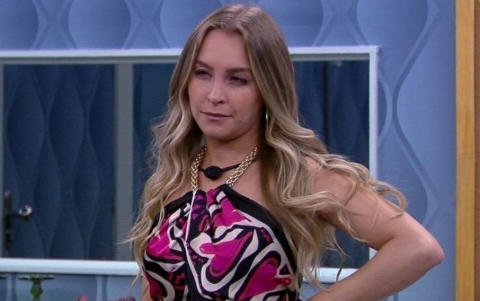 ‘BBB 21’: Carla Diaz leva bronca do Big Boss por reclamar do pay-per-view