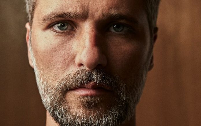 Bruno Gagliasso vai estrear na Netflix em série espanhola: ‘Mais de um ano me dedicando’