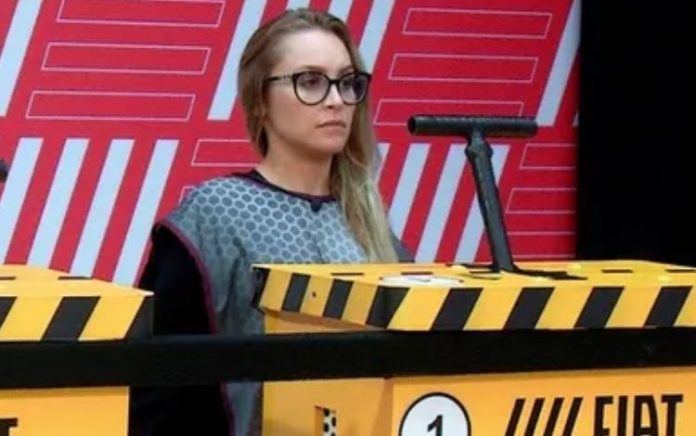 ‘BBB 21’: Carla Diaz e Fiuk desistem da Prova do Líder e estão no paredão