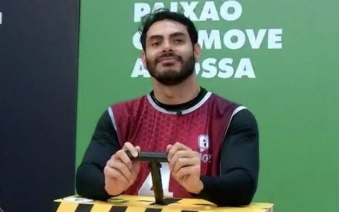 ‘BBB 21’: Pocah diz que Rodolffo fez xixi na calça e público pede eliminação da prova