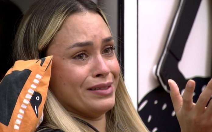 Sarah chora em DR com Rodolffo no ‘BBB 21’ e diz que ficou ‘destruída’ por mentir para ele