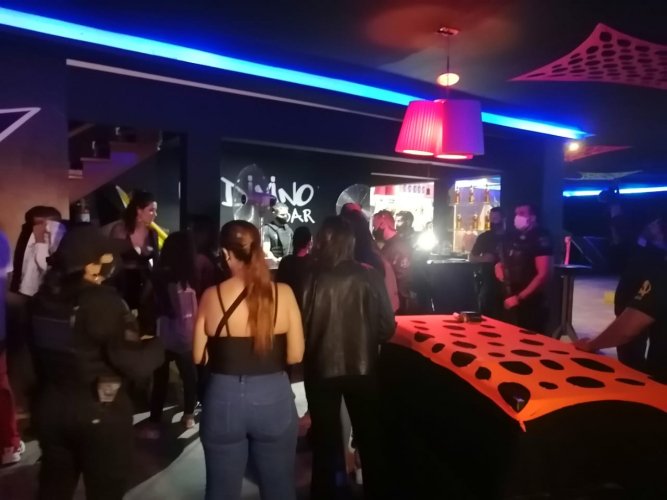 ‘Optamos pela vida’: Deputado Alexandre Frota interrompe festa clandestina em Interlagos